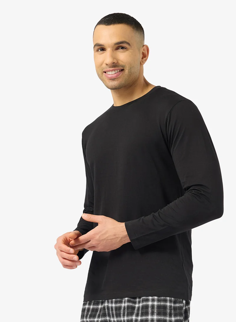 Robert Wood  Regular fit tee and Pant set for Men | Best Price UAE